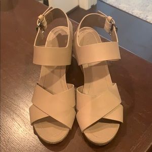 Vince leather wedges size 7